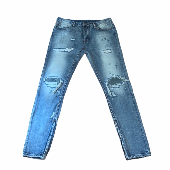 MNML Other - MNML distressed button fly zipped ankle jeans EUC